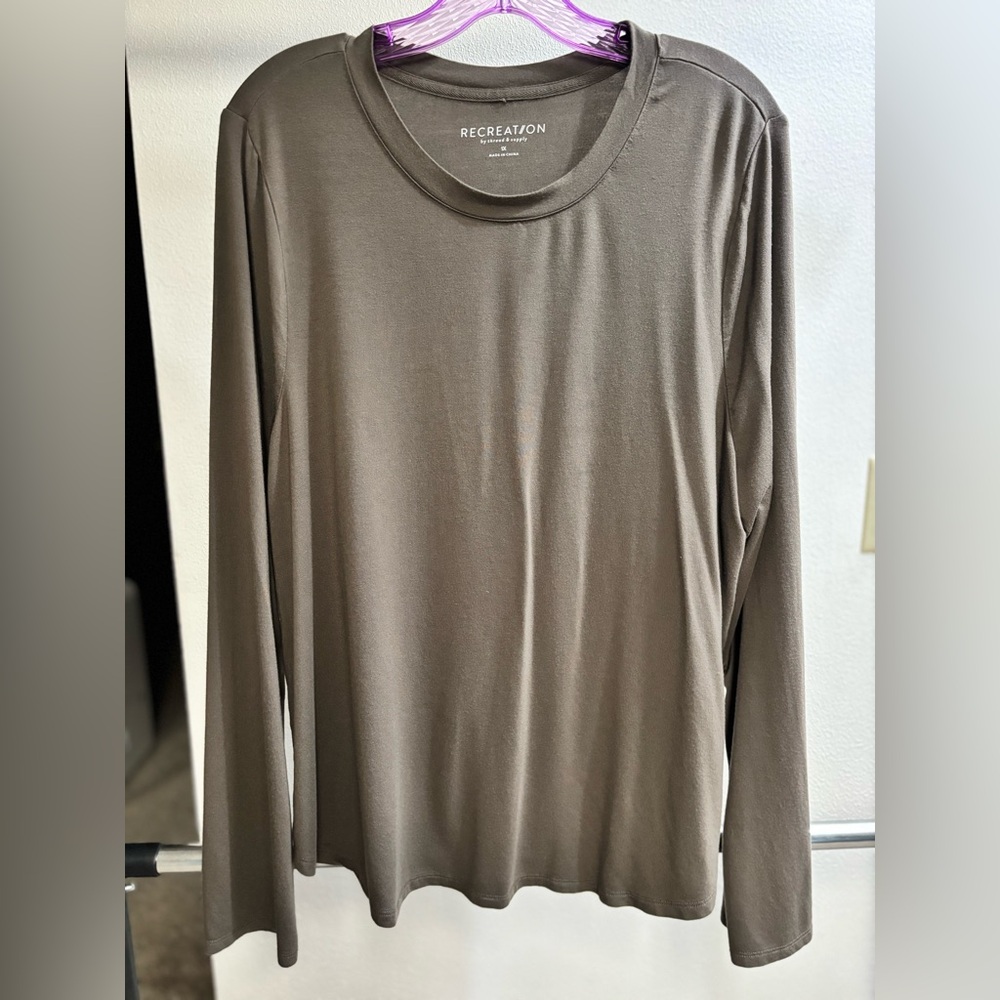 Recreation Long‎ Sleeve Top in Olive Size 1X